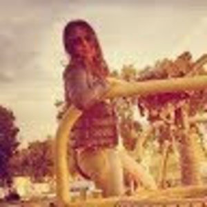 Meet your Posher, Dorit